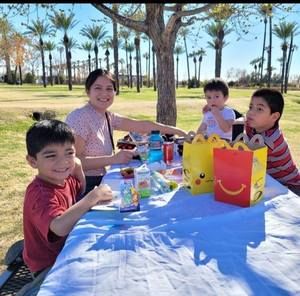 Meet your Posher, Kary